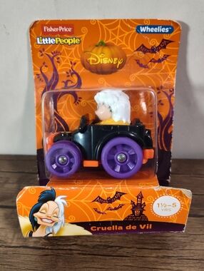 Fisher Price Little People Disney Cruella de Vil Halloween Wheelies Car